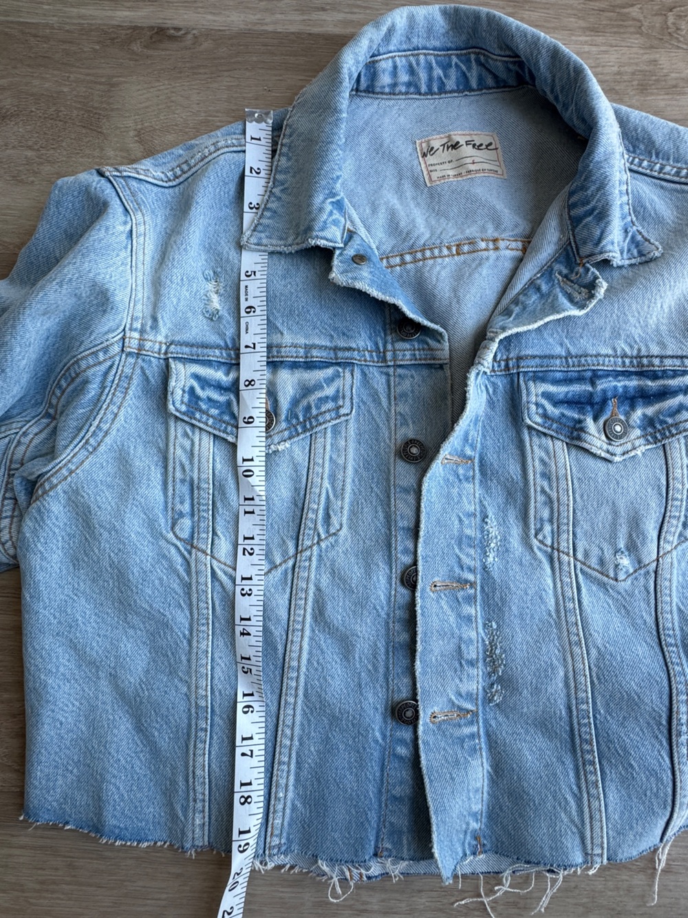 We The Free By Free People Amelia Distressed Cropped Denim Oversized Jacket S - Picture 7 of 9